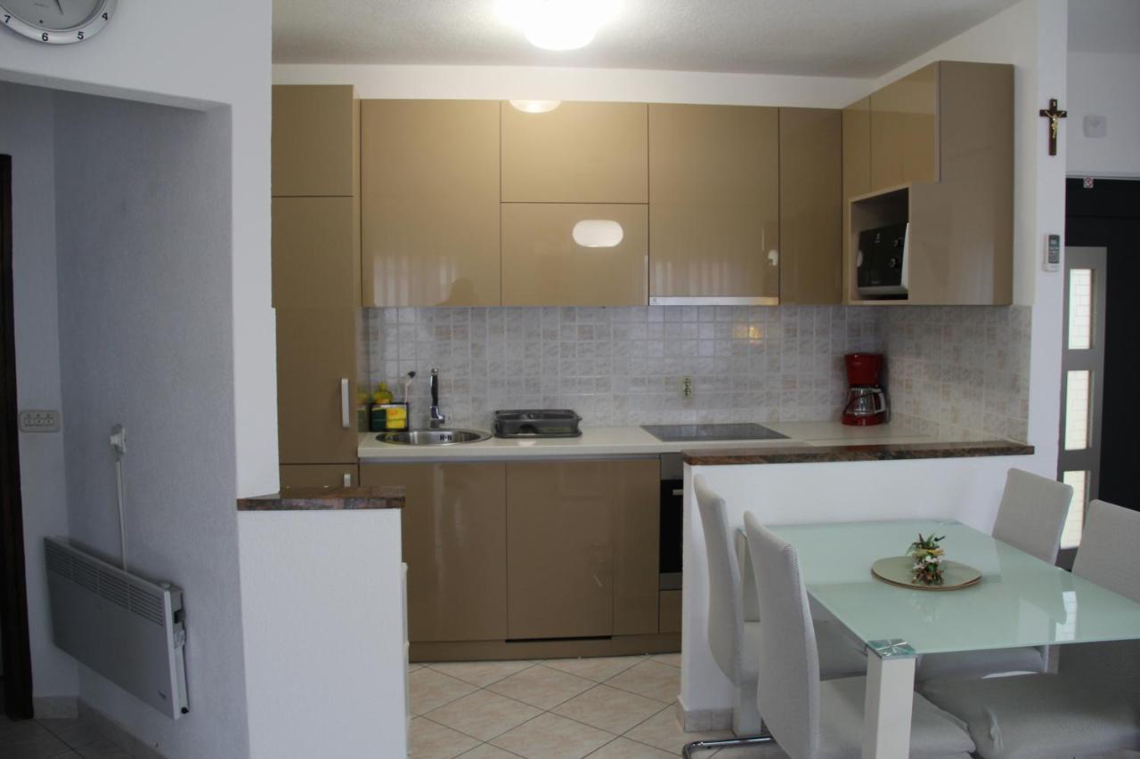 Apartment Zarko Vrsar Bagian luar foto